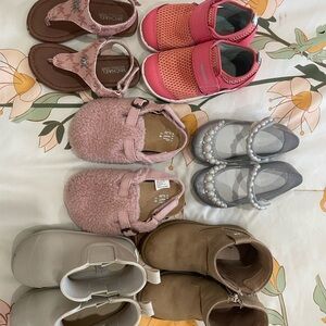 Michael Kors Pink Sandals Chic and Comfortable